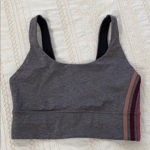 Lululemon sports bra size 6